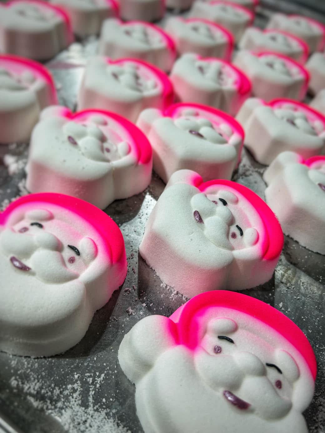 PRE- ORDER Christmas Bath Bombs