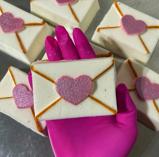 Heart Envelope Bath Bombs