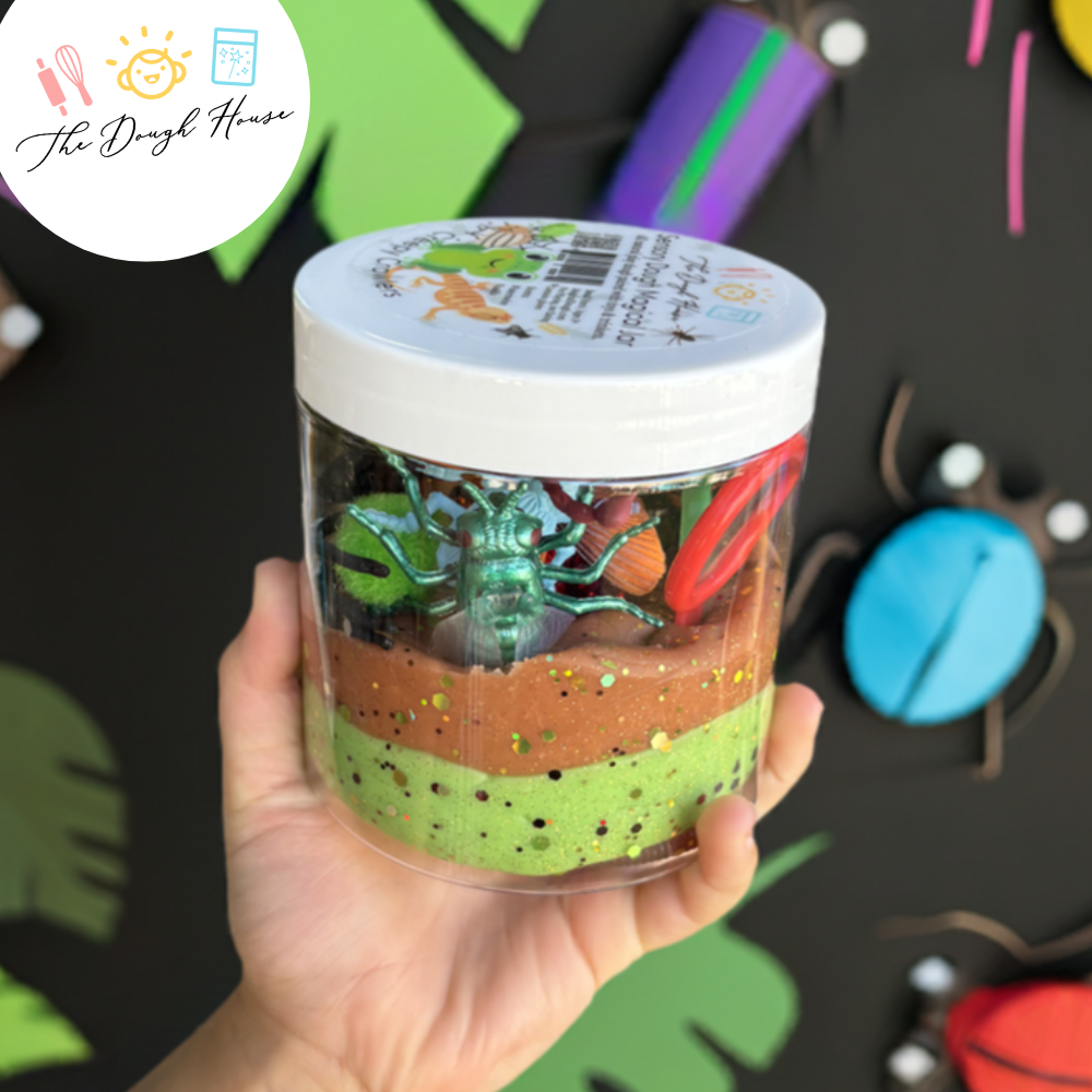 Super Size Creepy Crawlers Magical Jars