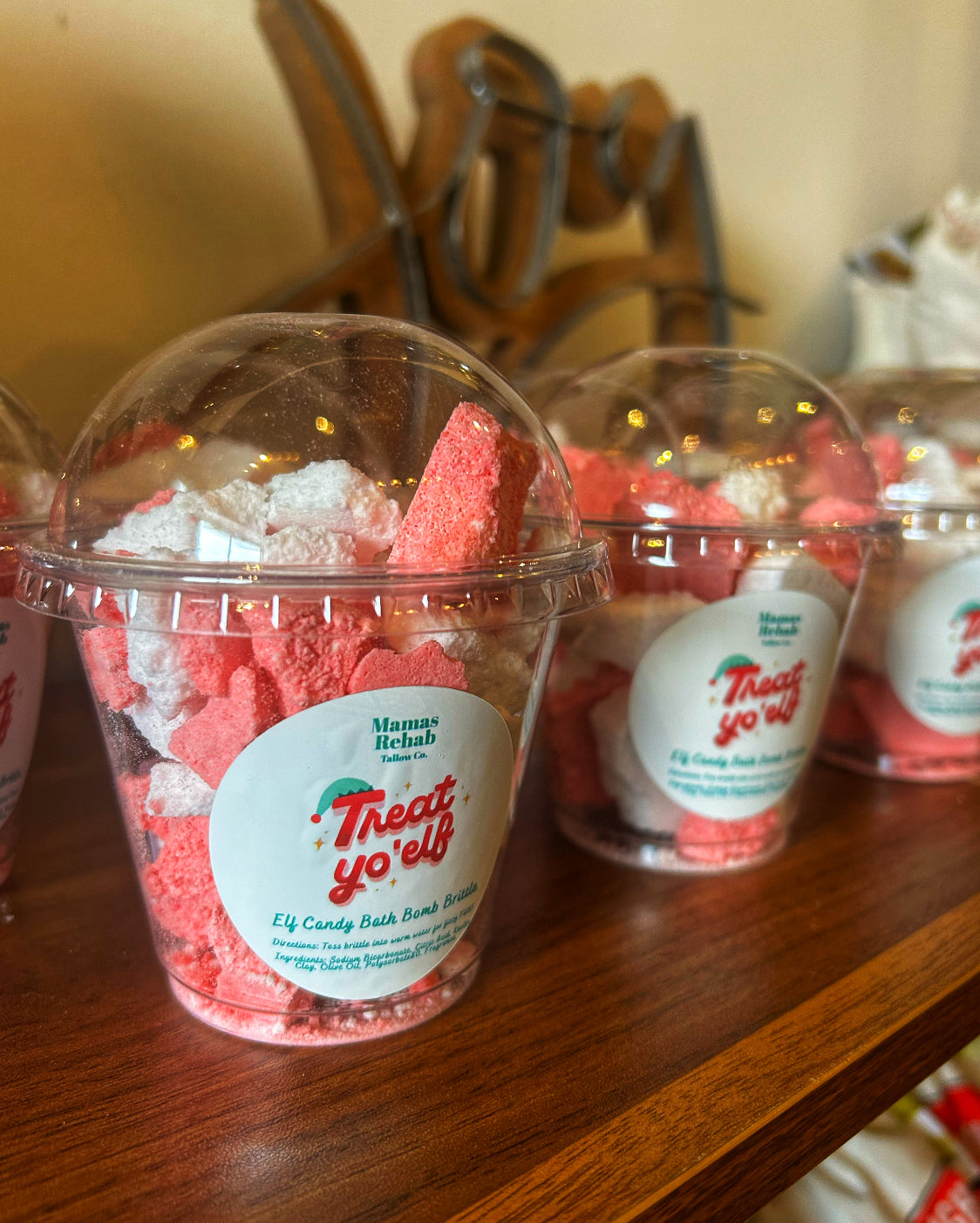 Treat Yo Elf- Elf Bath Bomb Brittle