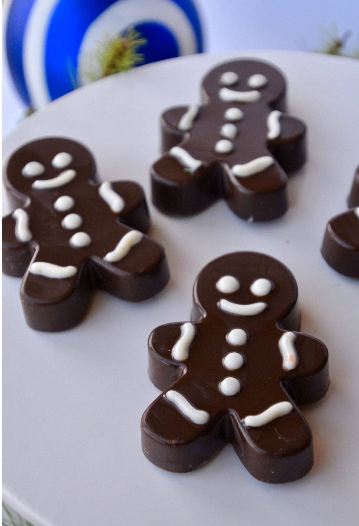 Gingerbread Man Chocolate Covered Oreos